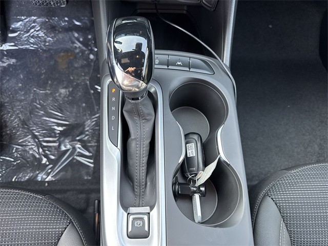 Buick Envista Vehicle Full-screen Gallery Image 19