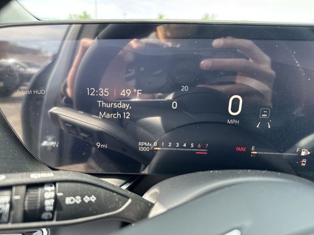 Buick Envision Vehicle Full-screen Gallery Image 15