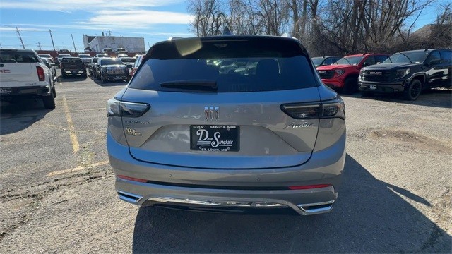 Buick Envision Vehicle Full-screen Gallery Image 07