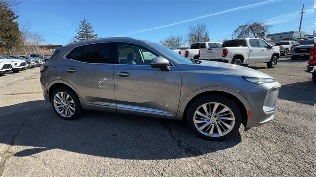 Buick Envision Vehicle Full-screen Gallery Image 09