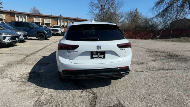 Buick Envision Vehicle Full-screen Gallery Image 07