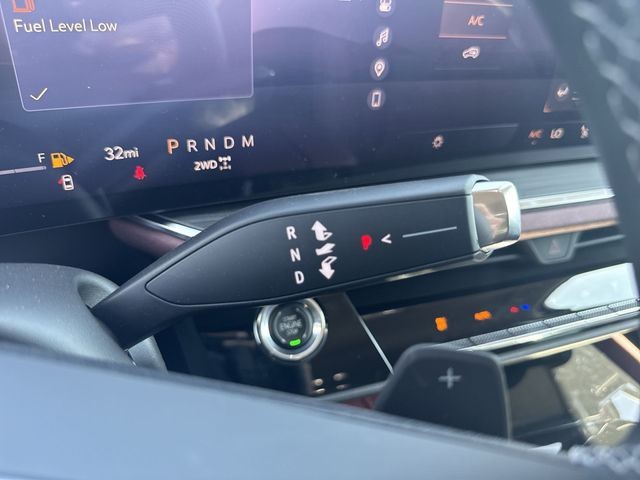 Buick Envision Vehicle Full-screen Gallery Image 20