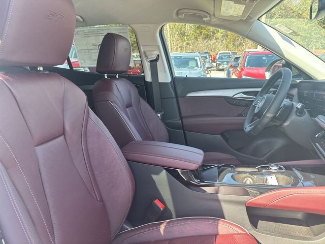 Buick Envision Vehicle Full-screen Gallery Image 24