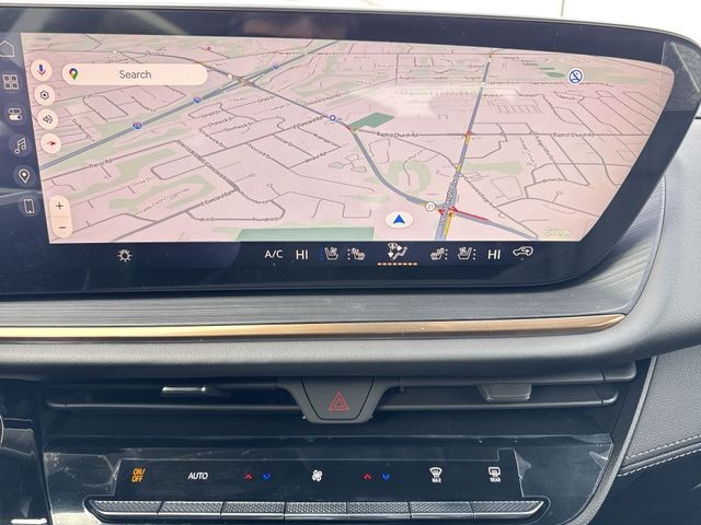 Buick Envision Vehicle Full-screen Gallery Image 18