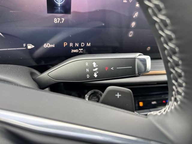 Buick Envision Vehicle Full-screen Gallery Image 20