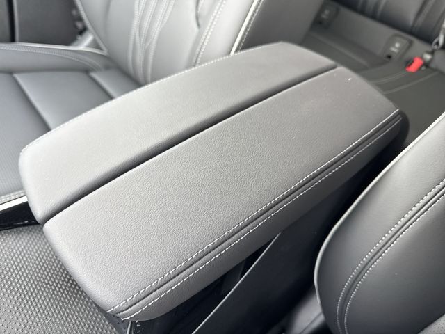 Buick Envision Vehicle Full-screen Gallery Image 21