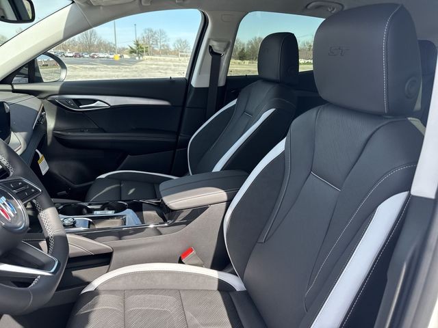 Buick Envision Vehicle Full-screen Gallery Image 11