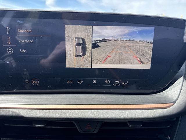 Buick Envision Vehicle Full-screen Gallery Image 17