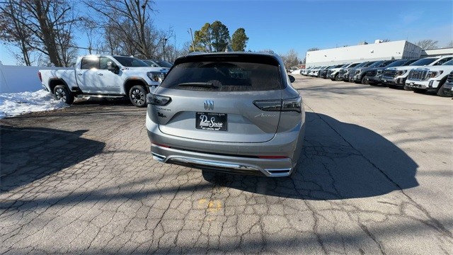 Buick Envision Vehicle Full-screen Gallery Image 07