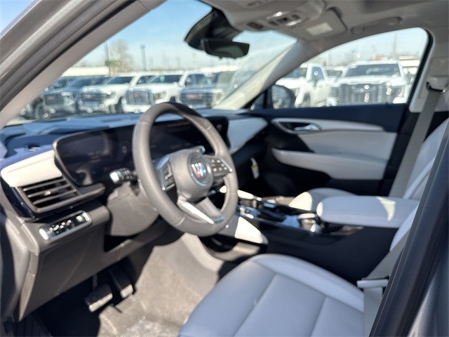 Buick Envision Vehicle Full-screen Gallery Image 11