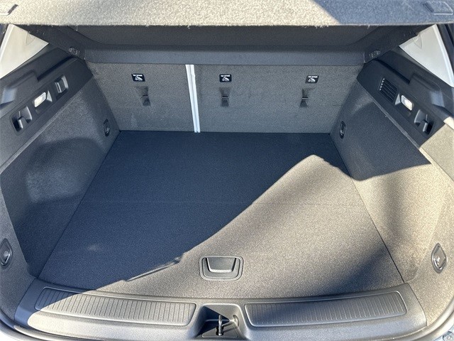 Buick Envision Vehicle Full-screen Gallery Image 24