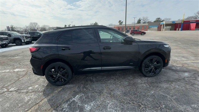 Buick Envision Vehicle Full-screen Gallery Image 09