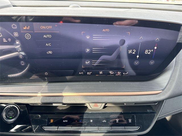 Buick Envision Vehicle Full-screen Gallery Image 19