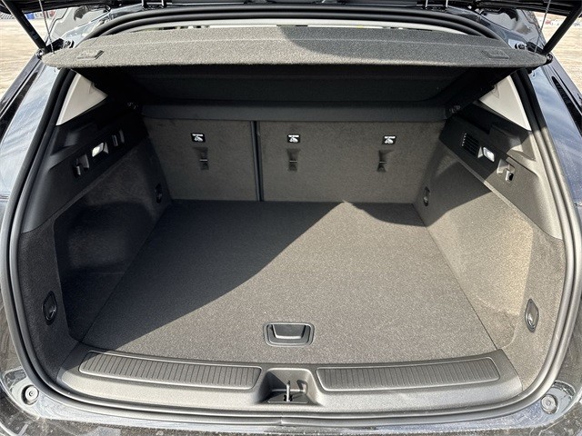 Buick Envision Vehicle Full-screen Gallery Image 23