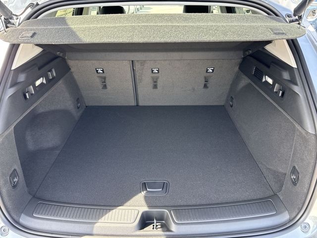 Buick Envision Vehicle Full-screen Gallery Image 23