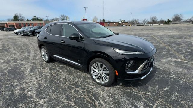 Buick Envision Vehicle Full-screen Gallery Image 02