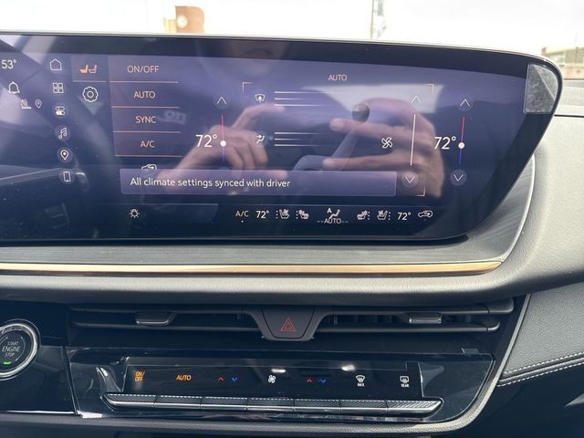 Buick Envision Vehicle Full-screen Gallery Image 19