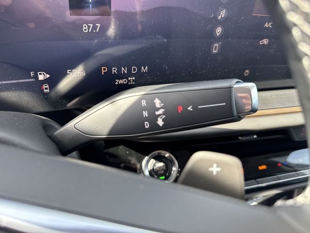 Buick Envision Vehicle Full-screen Gallery Image 20