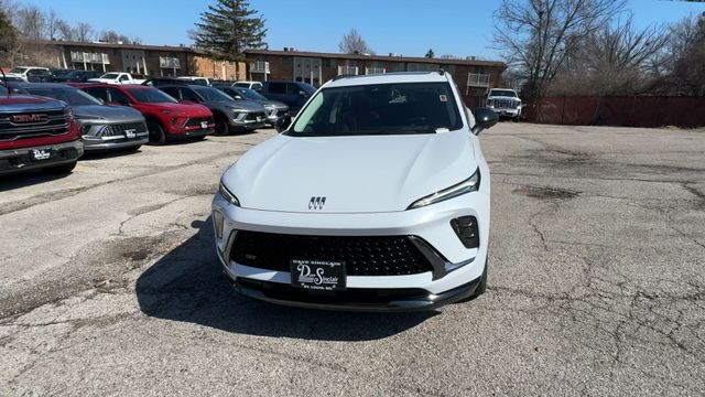 Buick Envision Vehicle Full-screen Gallery Image 03