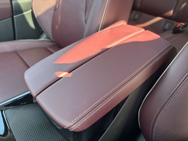 Buick Envision Vehicle Full-screen Gallery Image 21