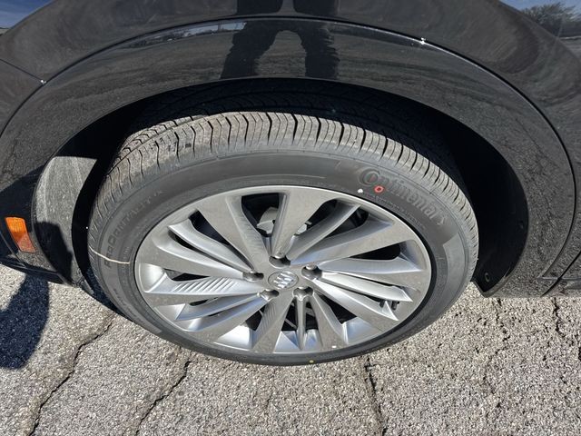 Buick Envision Vehicle Full-screen Gallery Image 10