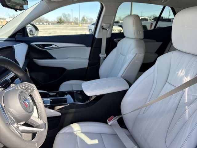Buick Envision Vehicle Full-screen Gallery Image 11