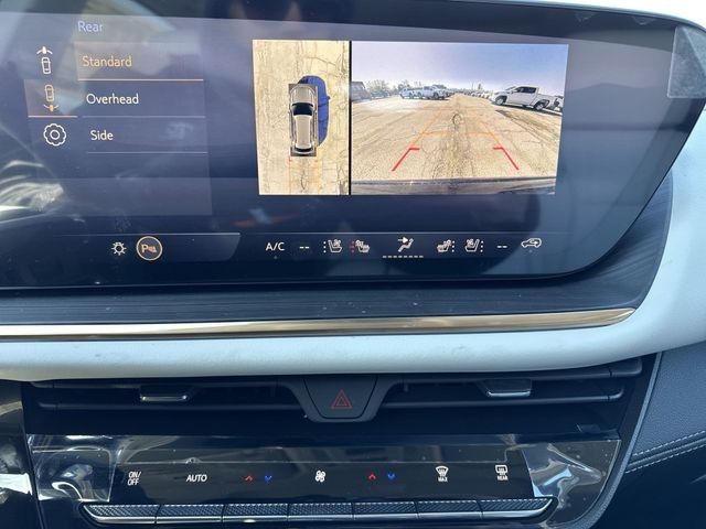 Buick Envision Vehicle Full-screen Gallery Image 17