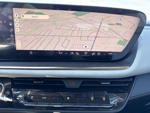Buick Envision Vehicle Full-screen Gallery Image 18