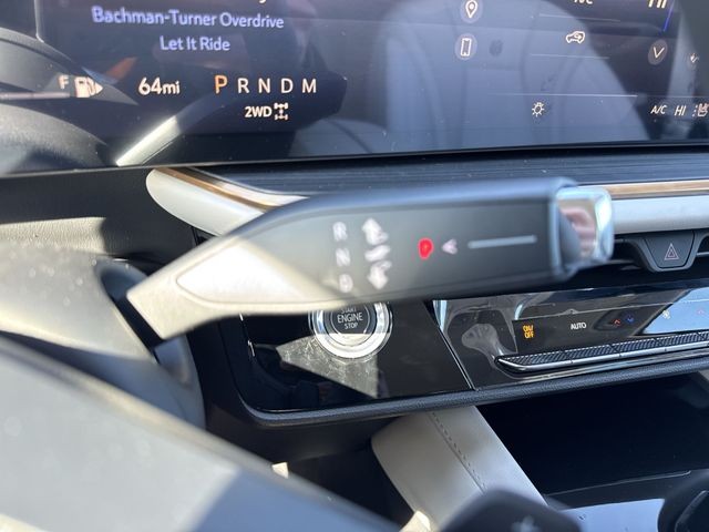 Buick Envision Vehicle Full-screen Gallery Image 20