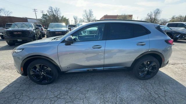 Buick Envision Vehicle Full-screen Gallery Image 05