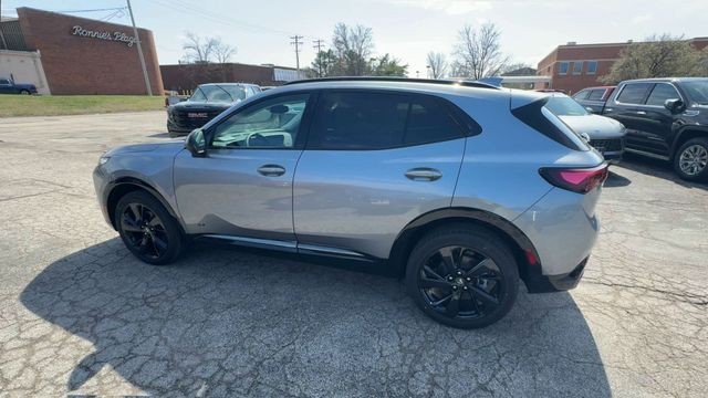 Buick Envision Vehicle Full-screen Gallery Image 06