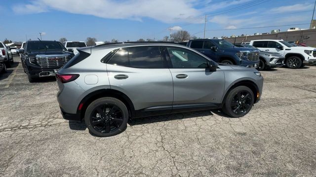 Buick Envision Vehicle Full-screen Gallery Image 09