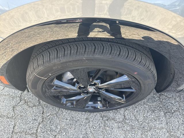 Buick Envision Vehicle Full-screen Gallery Image 10