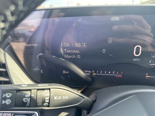 Buick Envision Vehicle Full-screen Gallery Image 15