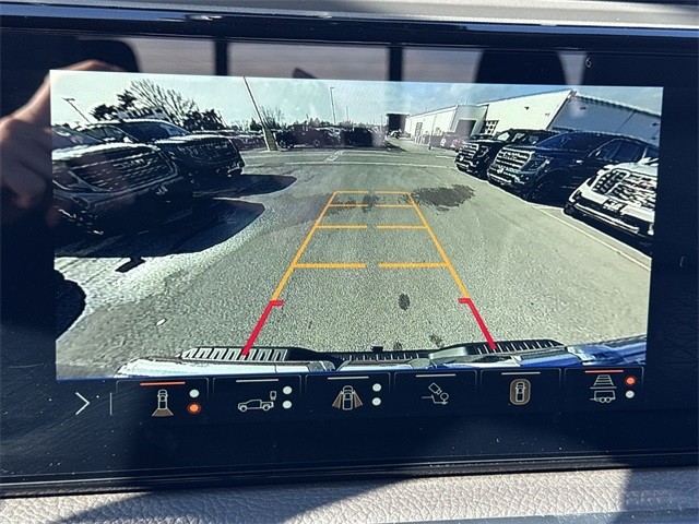 GMC Sierra 1500 Vehicle Full-screen Gallery Image 17