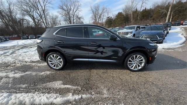 Buick Envision Vehicle Full-screen Gallery Image 09