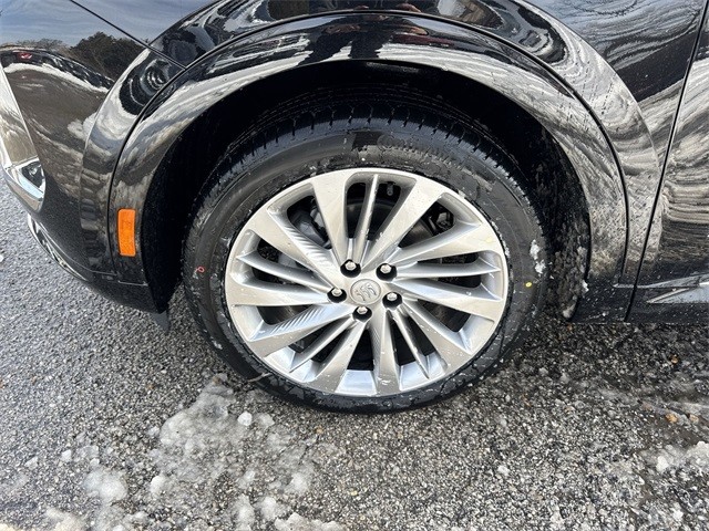 Buick Envision Vehicle Full-screen Gallery Image 10