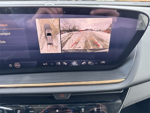 Buick Envision Vehicle Full-screen Gallery Image 17