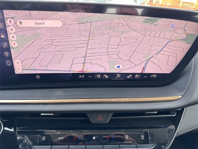 Buick Envision Vehicle Full-screen Gallery Image 18