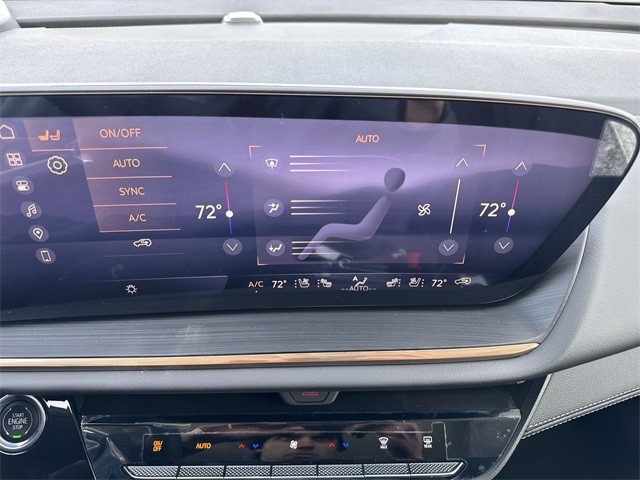 Buick Envision Vehicle Full-screen Gallery Image 19