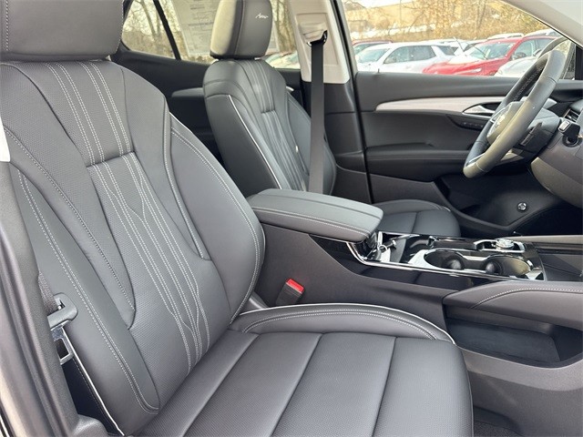 Buick Envision Vehicle Full-screen Gallery Image 25