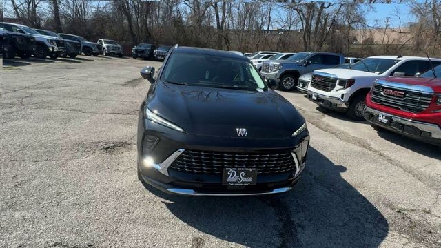 Buick Envision Vehicle Full-screen Gallery Image 03