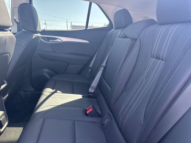 Buick Envision Vehicle Full-screen Gallery Image 23