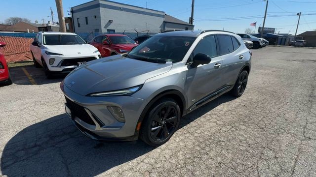 Buick Envision Vehicle Full-screen Gallery Image 04