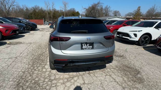 Buick Envision Vehicle Full-screen Gallery Image 07