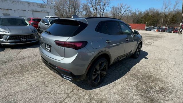 Buick Envision Vehicle Full-screen Gallery Image 08