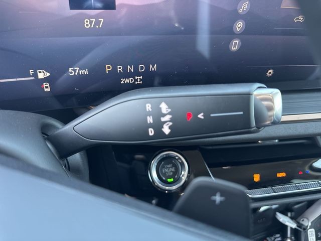 Buick Envision Vehicle Full-screen Gallery Image 20