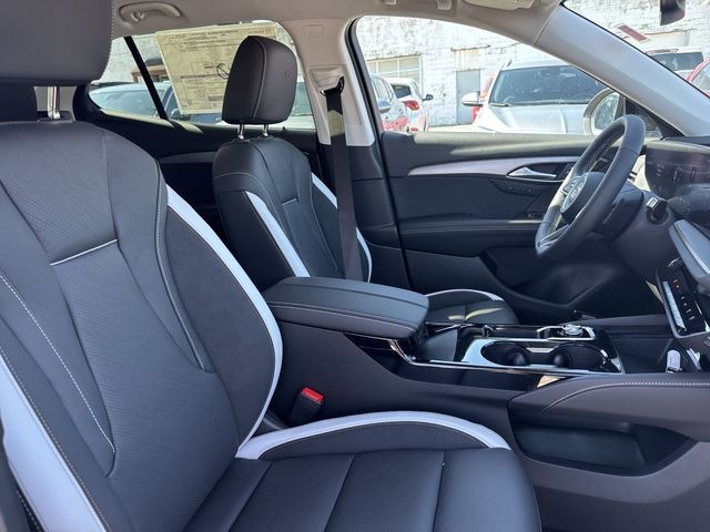 Buick Envision Vehicle Full-screen Gallery Image 24