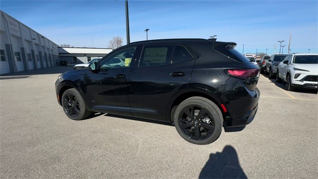 Buick Envision Vehicle Full-screen Gallery Image 06