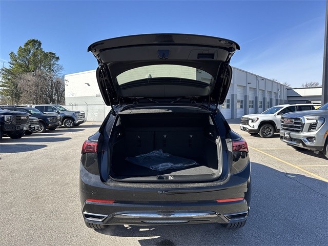 Buick Envision Vehicle Full-screen Gallery Image 24